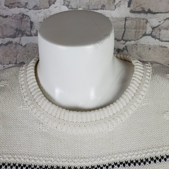 Vintage 80s Jacquard Crewneck Pullover Sweater Cream Measures Medium - Picture 2 of 15